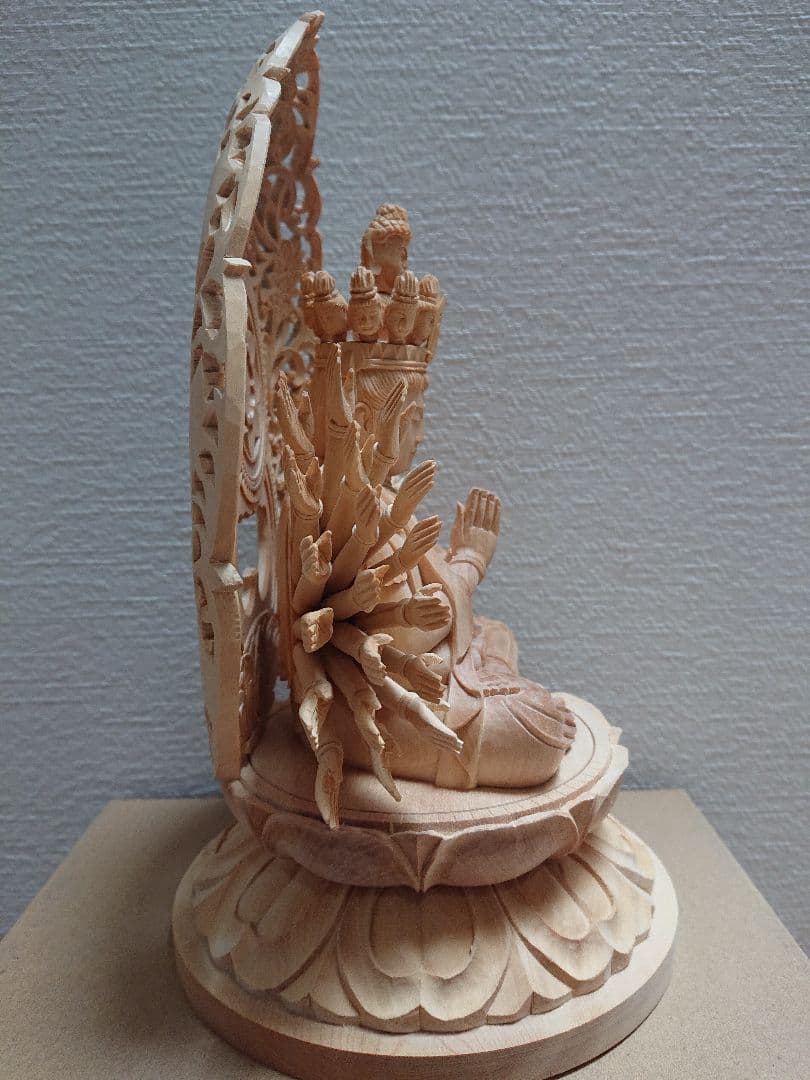 総柘植材 千手観音仏像