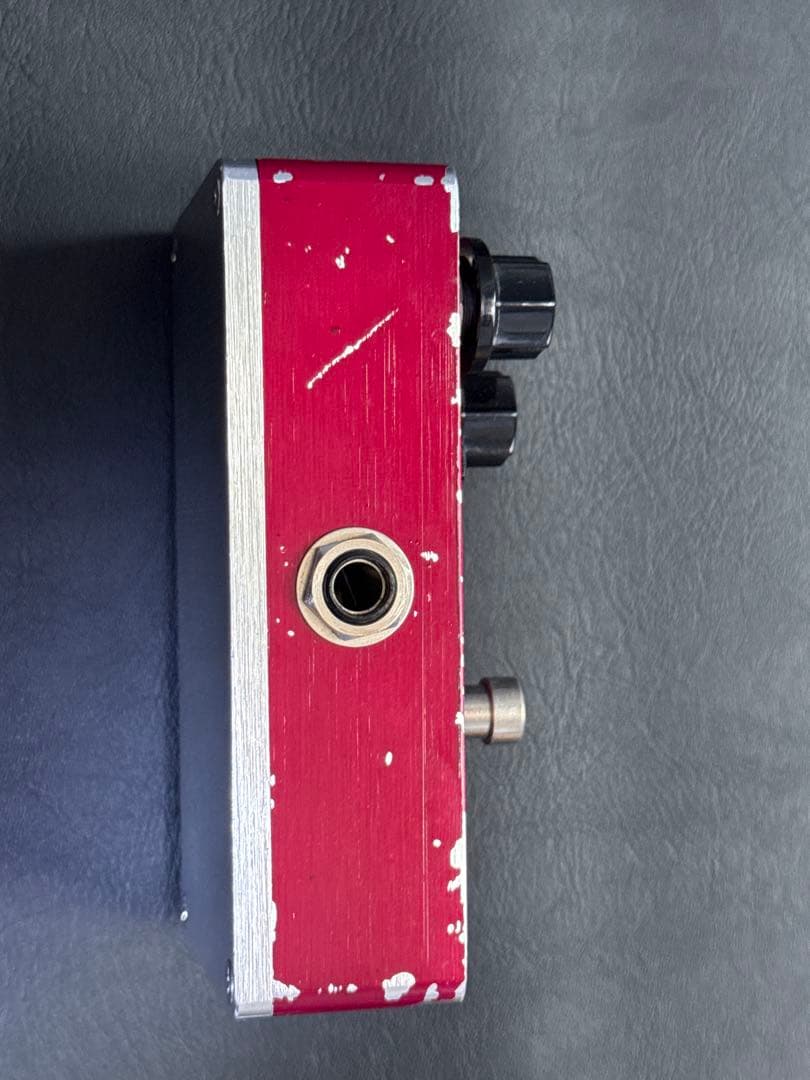 leqtique 9/9　ディストーションペダル　USED