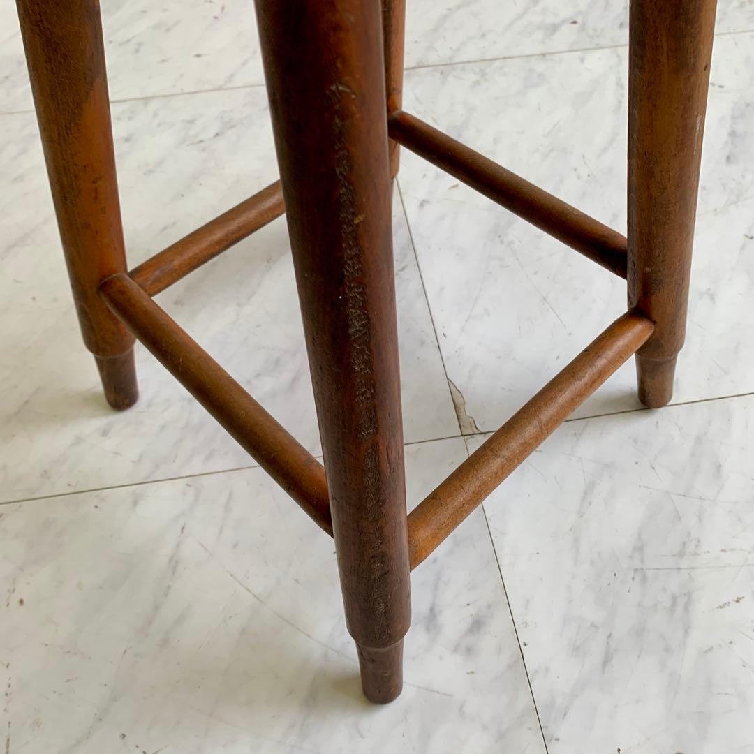 レトロな丸スツール 木製シンプルスツール 昭和レトロ