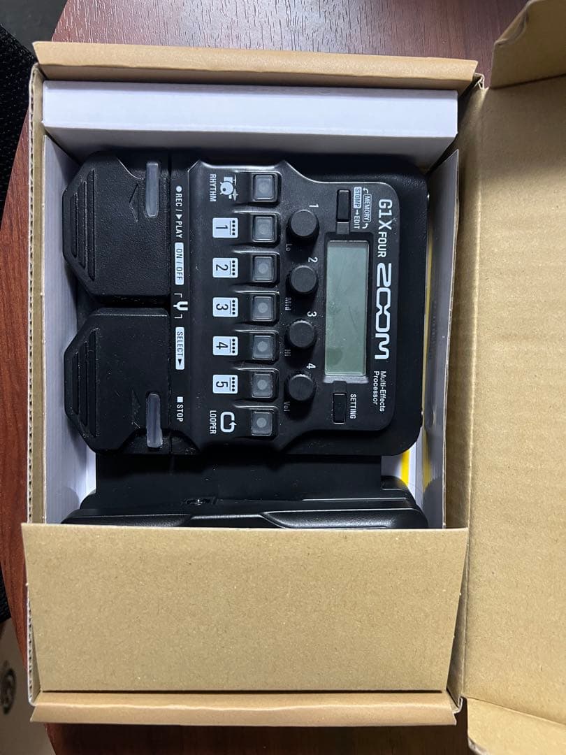 ギター Zoom g1xfour