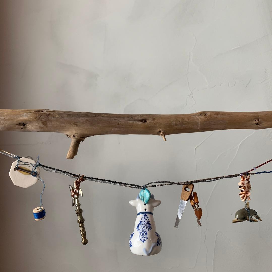 妻の作った　古物のガーランド　ミノタウロスのまわりで製作していた男ダイダロス