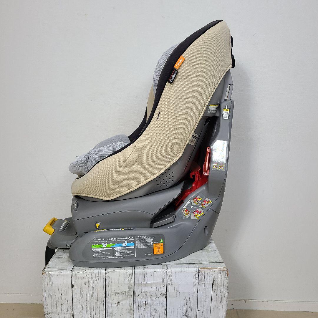 み*♪様 チャイルドシート　新生児から4才　ジュニアシート　コンビ