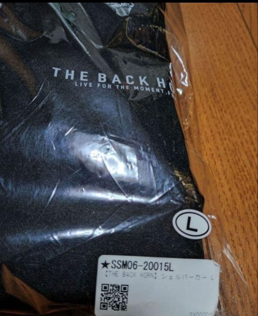 新品）THE BACK HORN　シェルパーカー