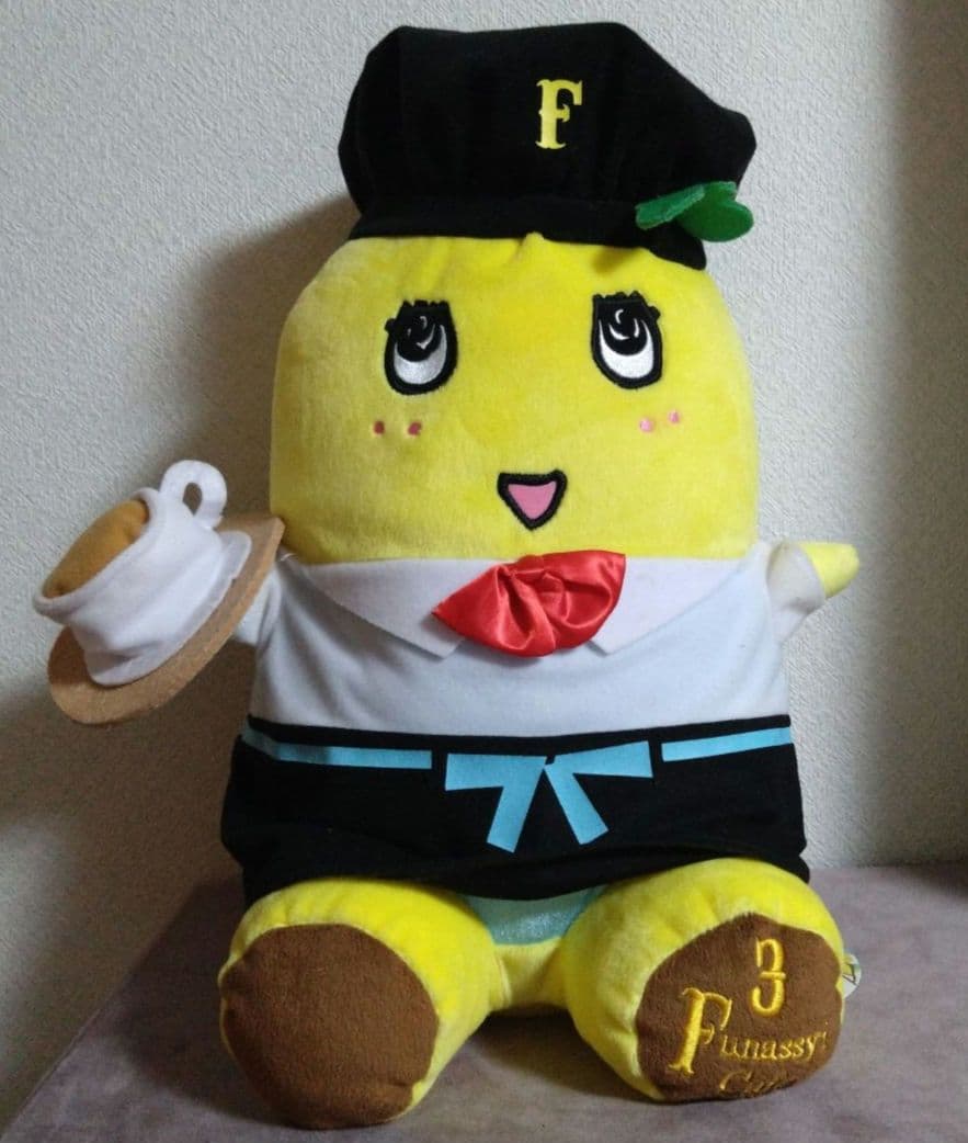 ふなっしー　カフェ　ぬいぐるみ　タグ付き