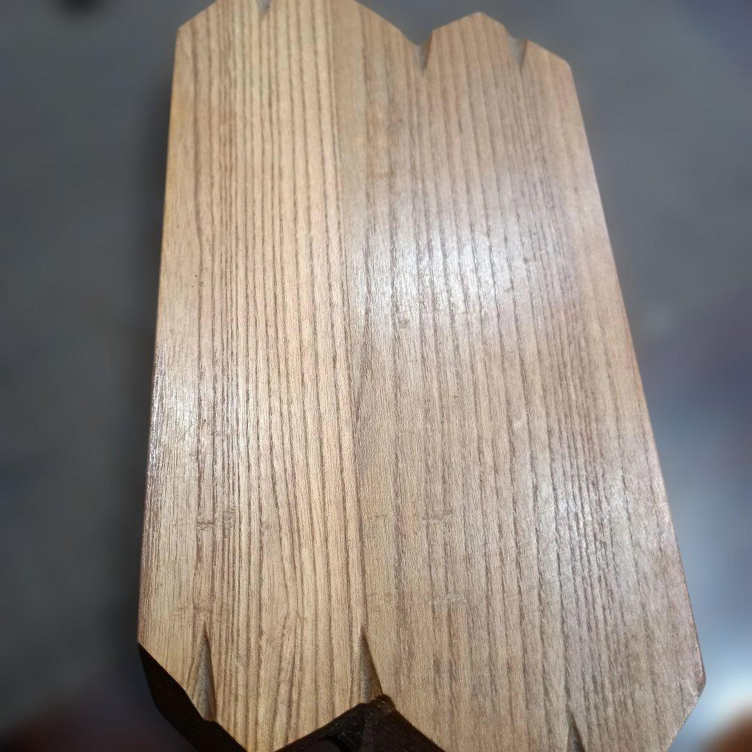 木製クマの彫刻