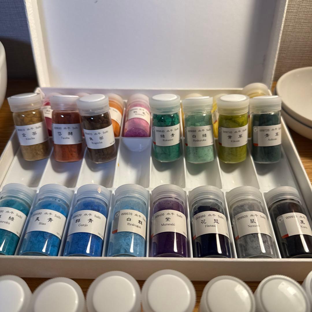 まとめ売り　ナカガワ胡粉　日本画用水干絵具セット 23色＋18色　乳鉢　乳棒　皿