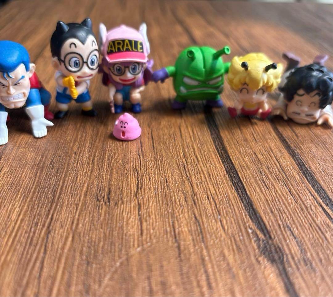 机の上のアラレちゃん アラレちゃん フィギュア セット