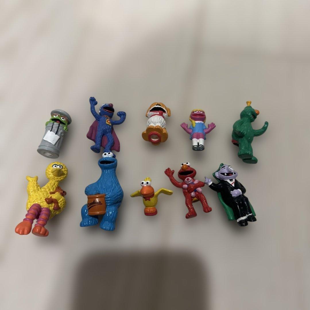 セサミストリート 筆記用具上のフィギュア部分10こセット