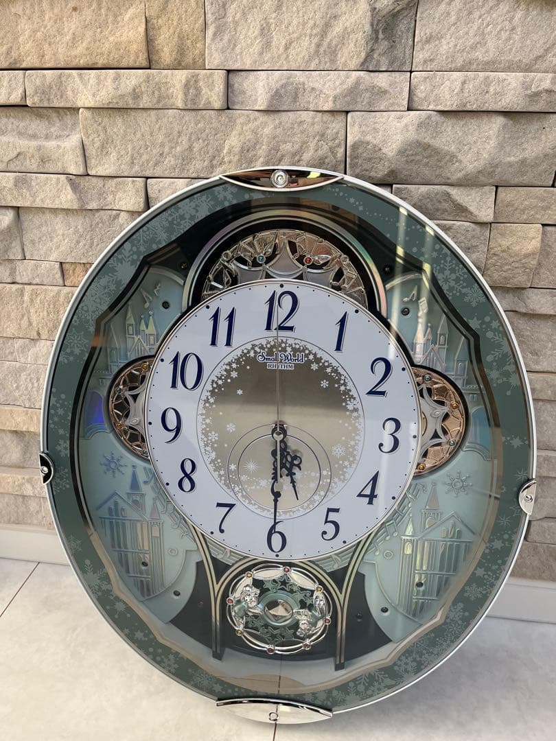 【美品】リズム時計工業 Small World 4MN537RH04（白）