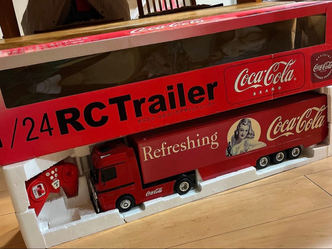 希少！　特大　コカコーラ　トレーラー　ラジコン　全長70cm 120周年記念品