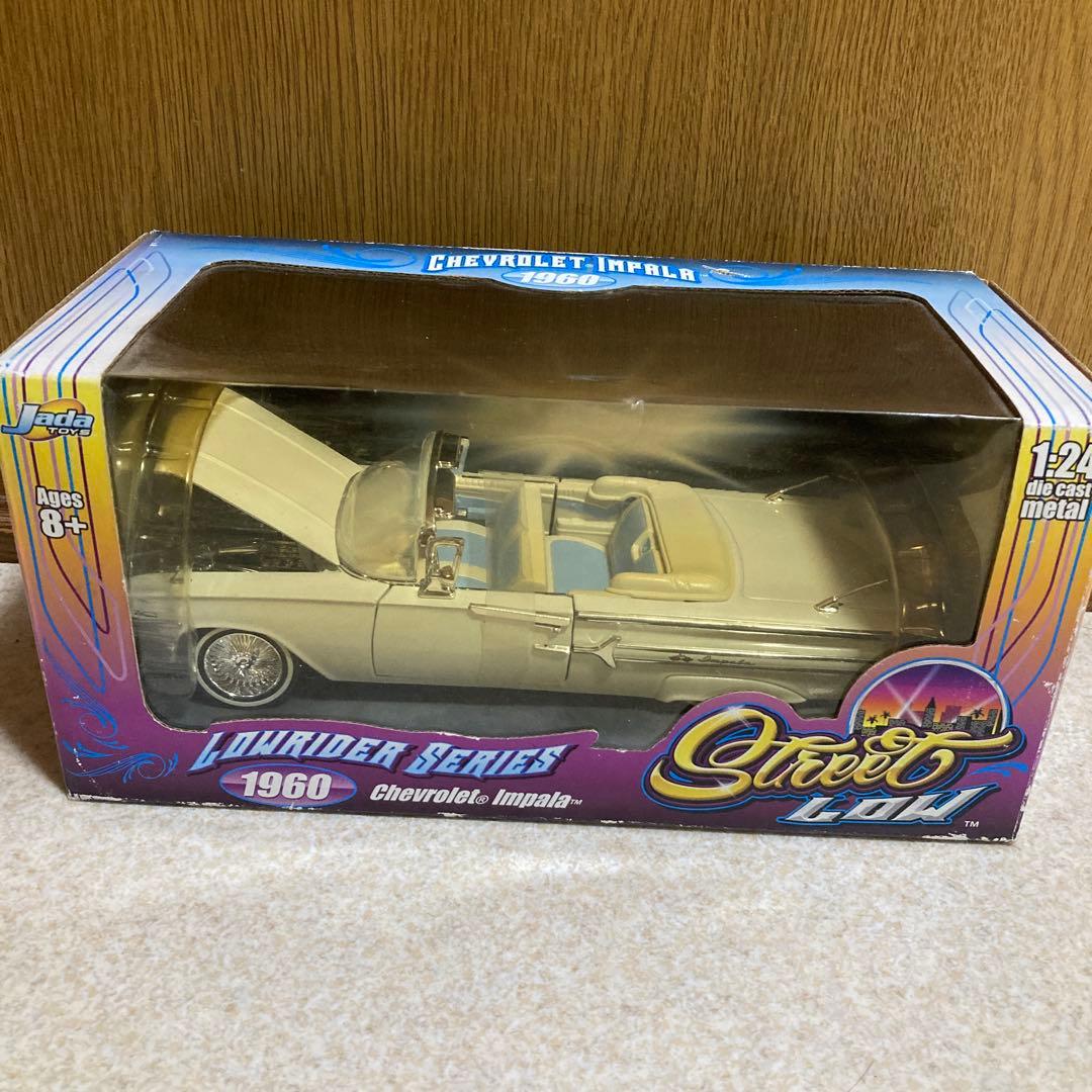 jada toys 60 Impala Lowrider 1/24ストリートロウ