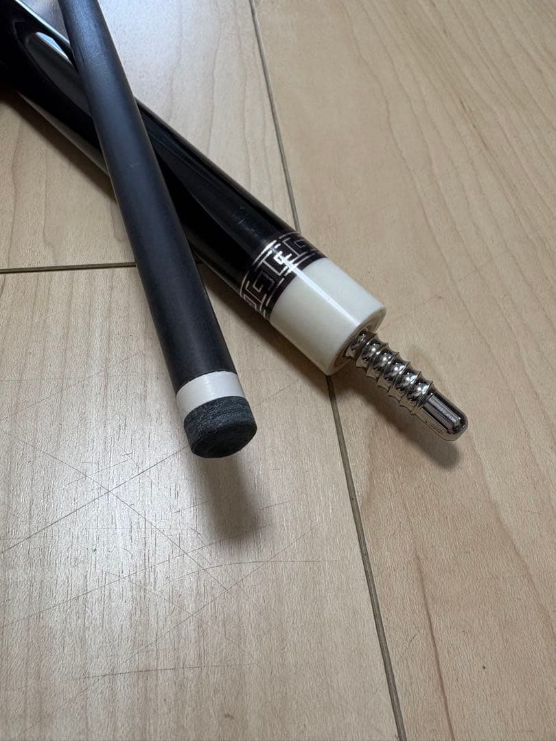 【新品】カーボンシャフト ビリヤードキュー 11.8mm／高耐久・低トビ性能