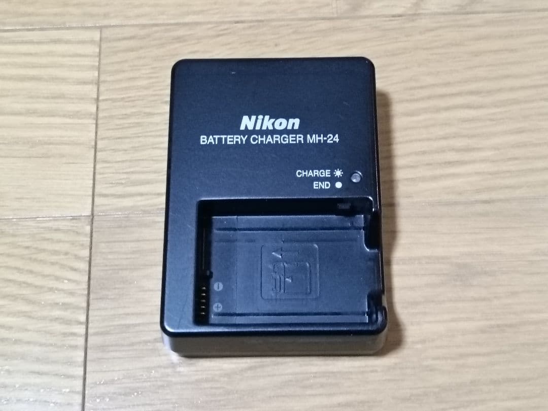 【高倍率】Nikon D5600 18-140 VR Kit 箱付き