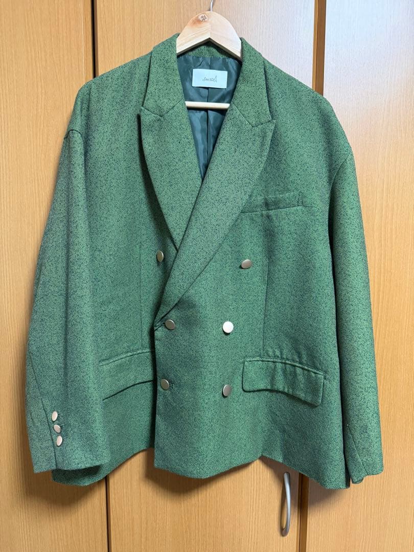 オーバーサイズ６ボタンアソートブレザー　即完売