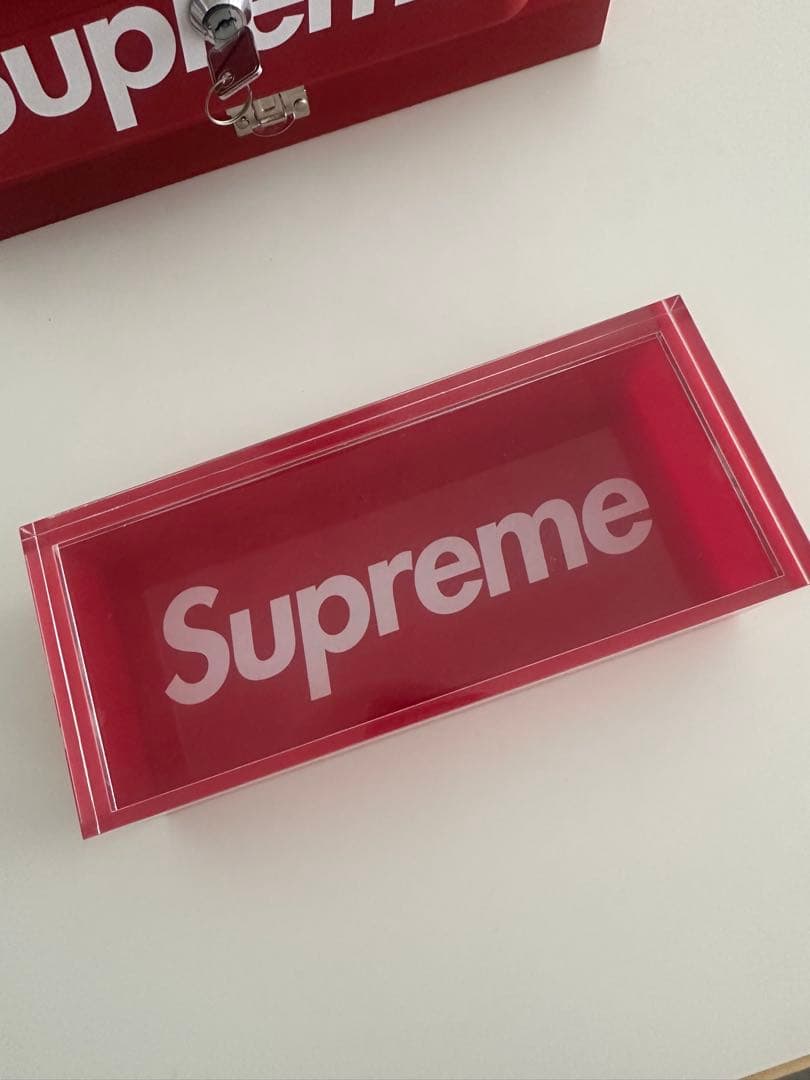 Supreme レッド収納ボックス6個セット