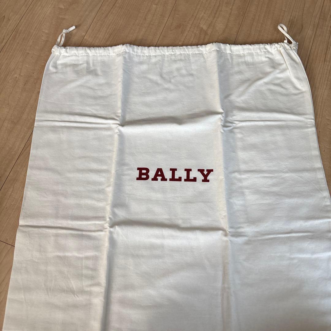 てこ様　【新品‼︎】　BALLY ベージュ キャンバス トートバッグ