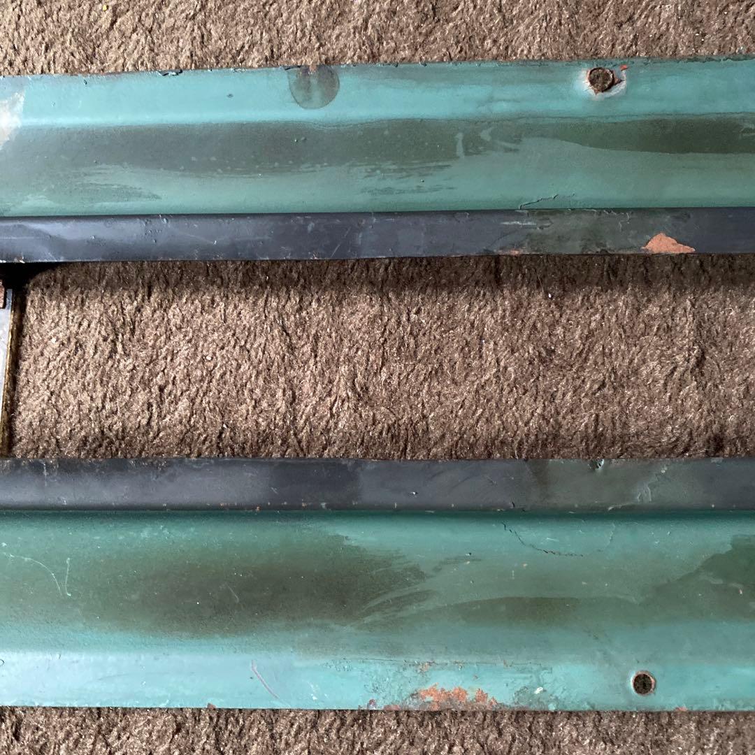 鉄道部品　電源カバー