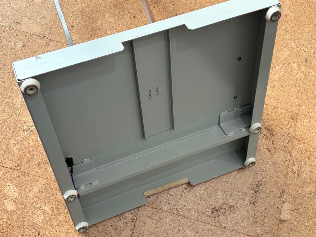 PLUS プラス 裁断機 PK-513L カットライン表示機能付き