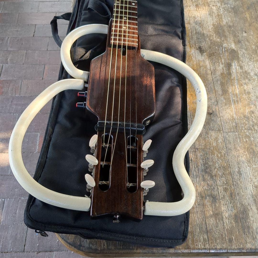 SoloChet USA アコースティックギター 16フレット ケース付き