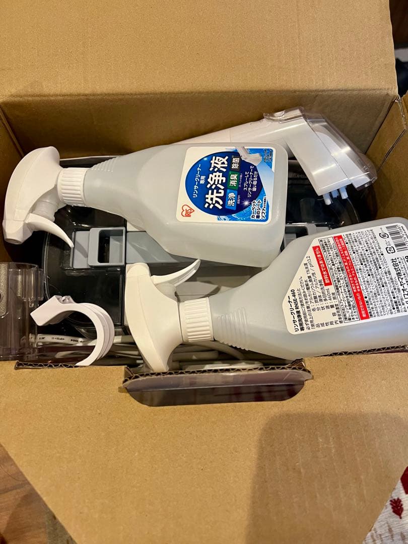 アイリスオーヤマ　リンサークリーナー　 RNS-P10-W 専用洗浄液付き