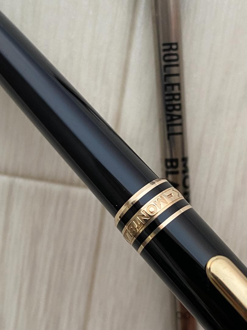 ドイツ製 モンブラン 163 クラシックキャップ式 ローラーボール　純正リフィル