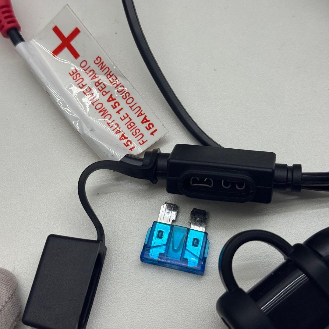 OptiMATE4 デュアルプログラムバッテリー充電器BMW CAN-bus対応