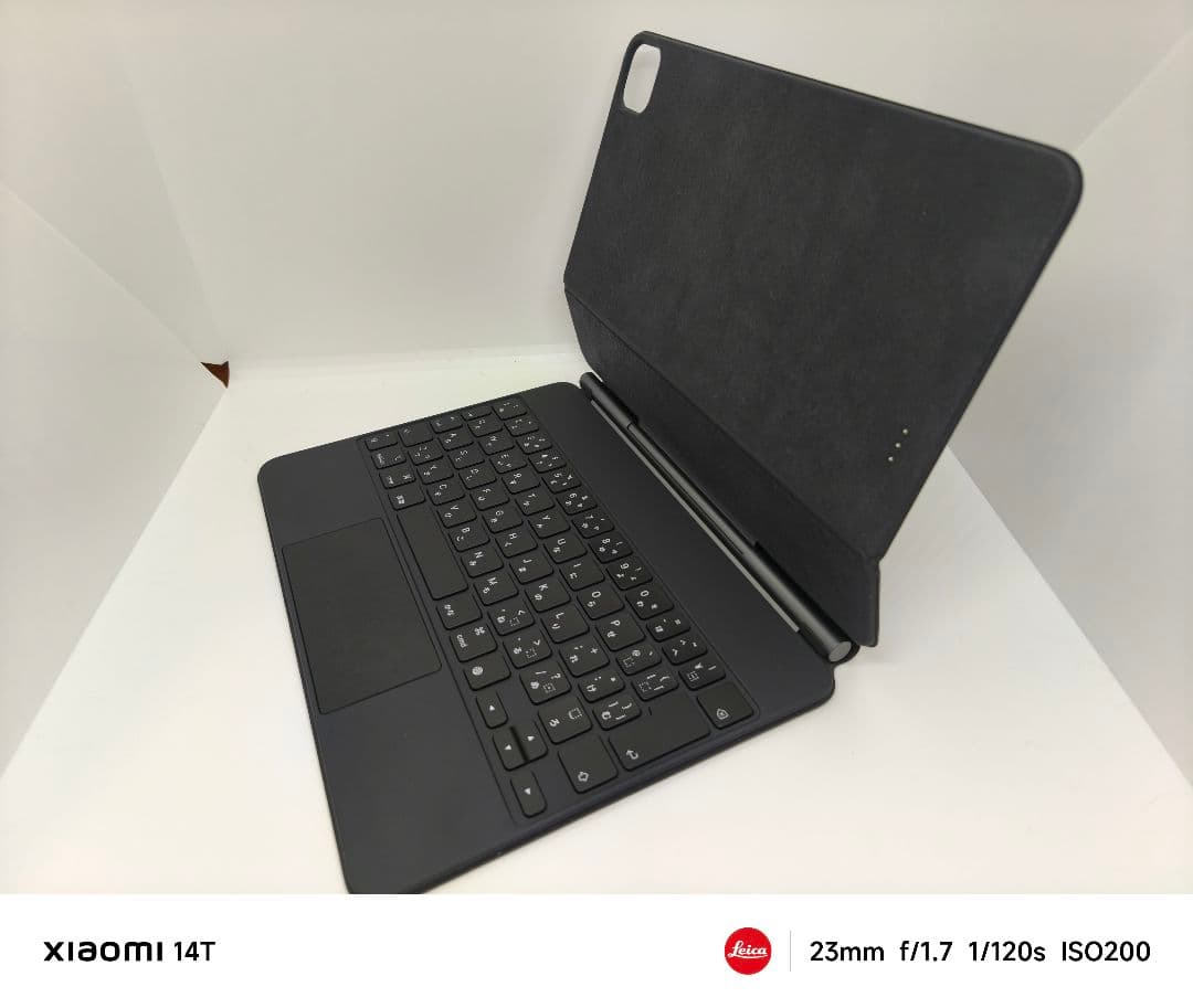 【極美品】Apple Magic Keyboard 11インチ用　a2261