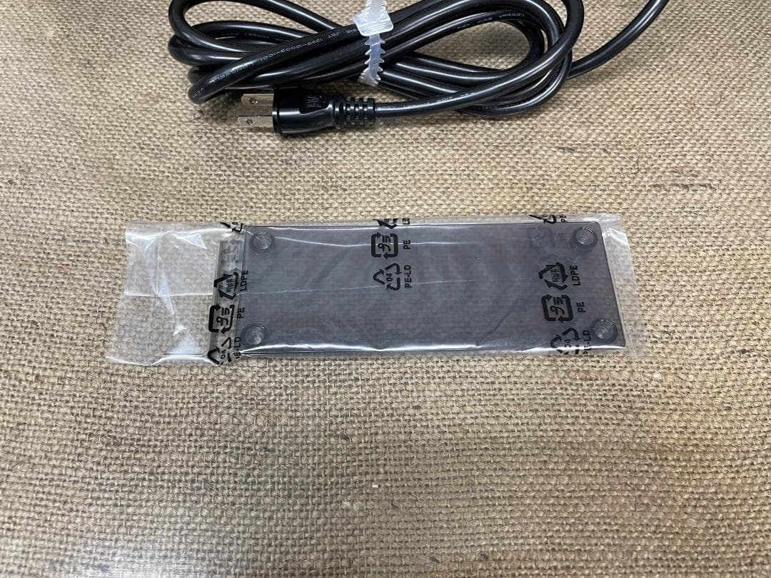 美品 ヤマハ YAMAHA P2500S パワーアンプ 動作確認済 完備品