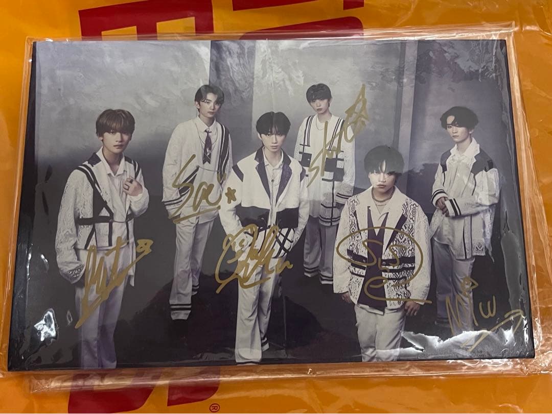 Lienel タワーレコード サイン入りパネル 集合