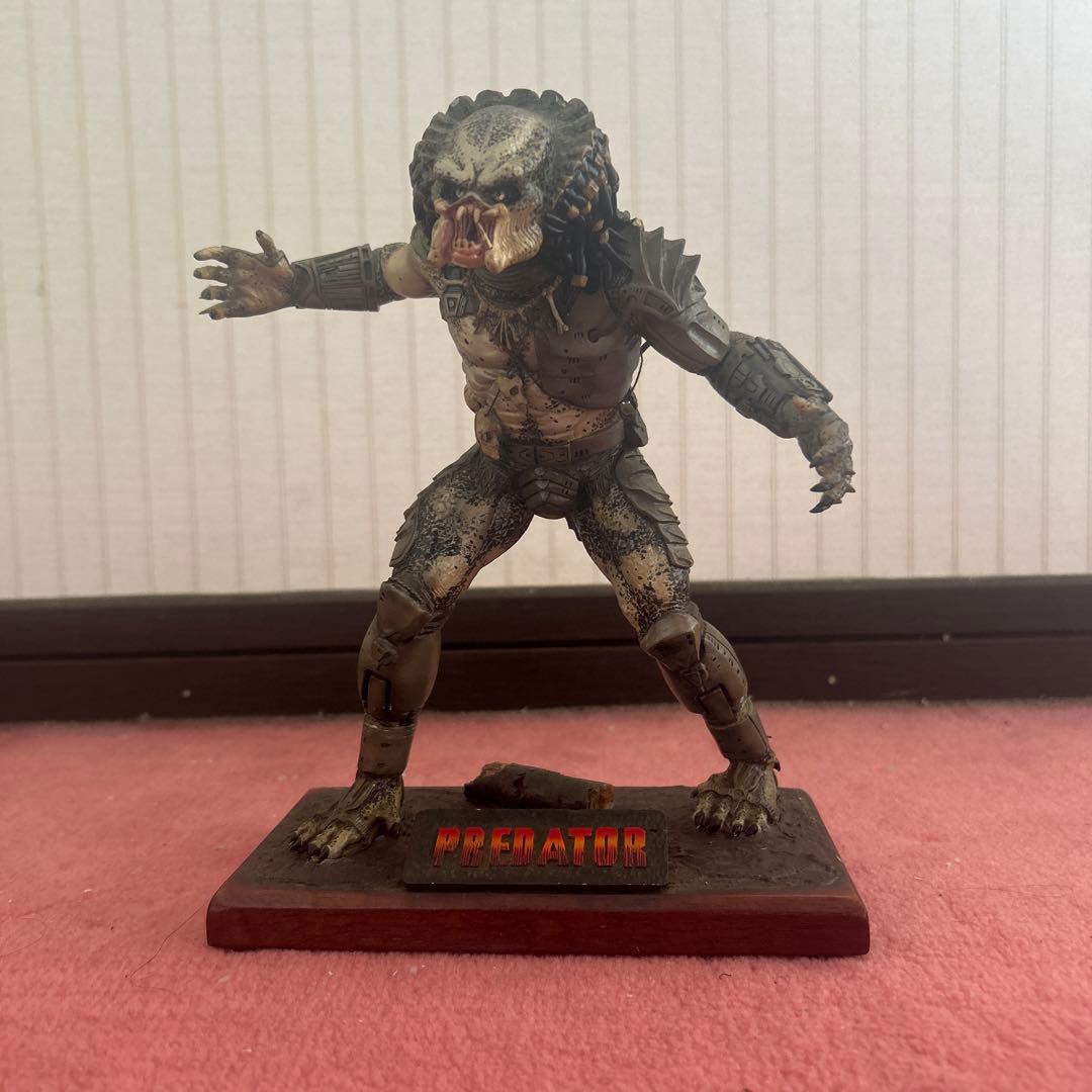 プレデター フィギュア 約24cm