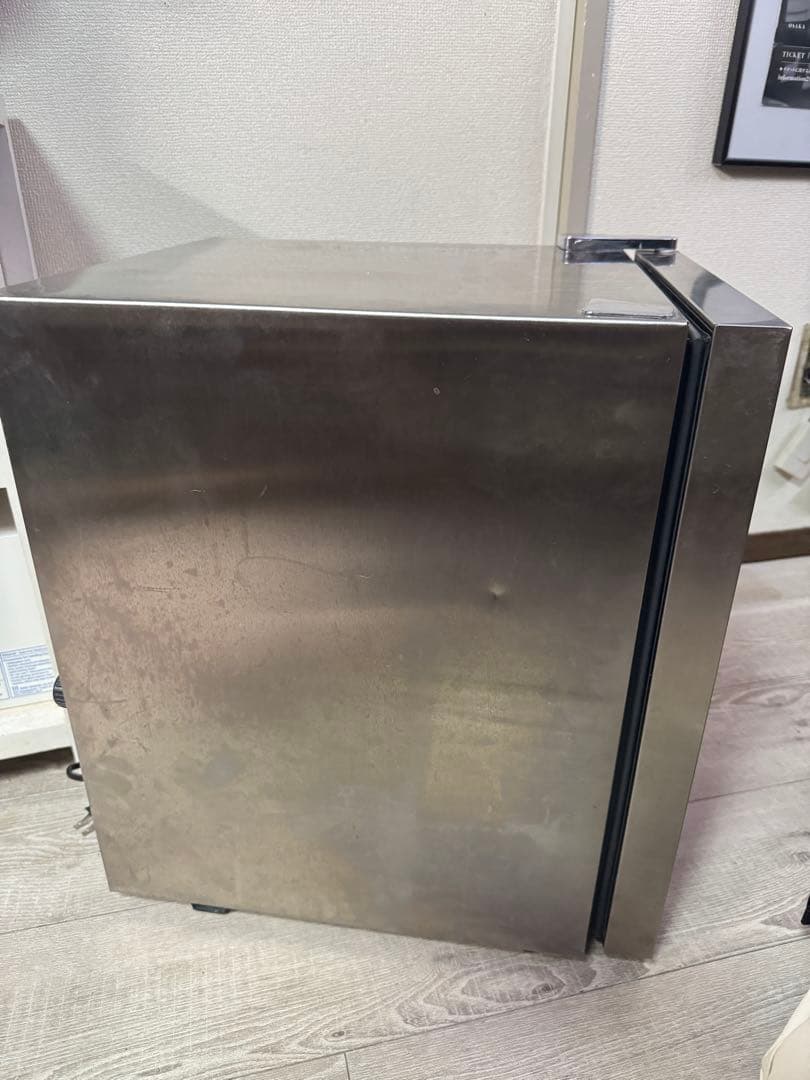 【ステンレス製】ミニ冷蔵庫　ゲーミング用など
