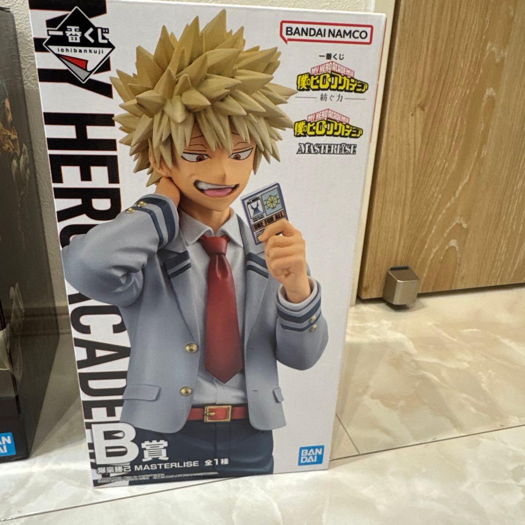 【未開封】ヒロアカ アーマードオールマイト、爆豪勝己