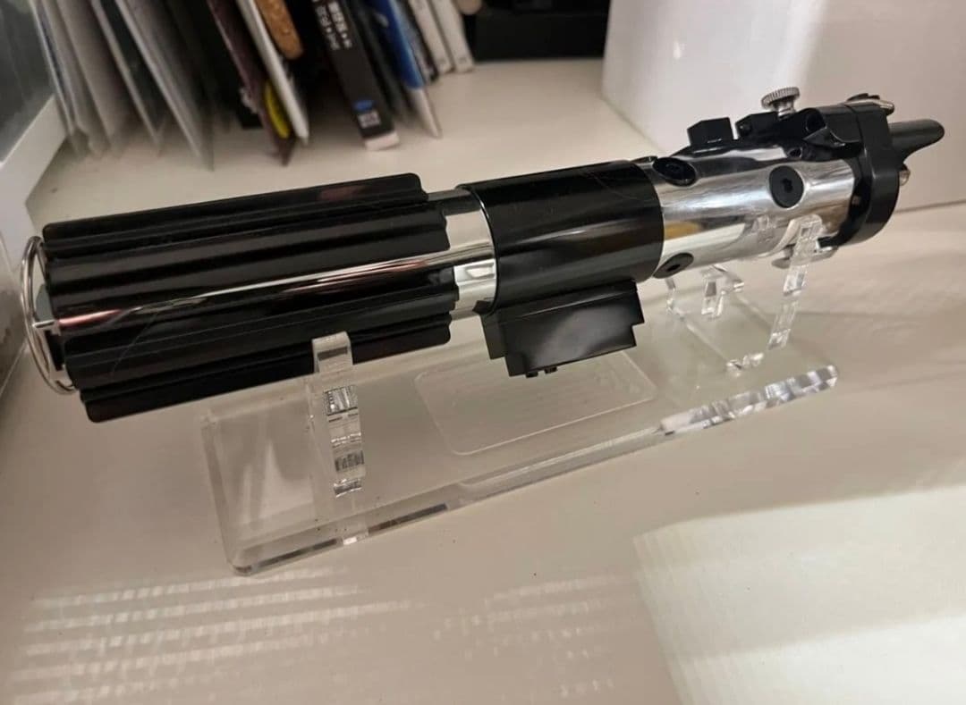 ダースベイダーのカスタムライトセイバー Punksabers