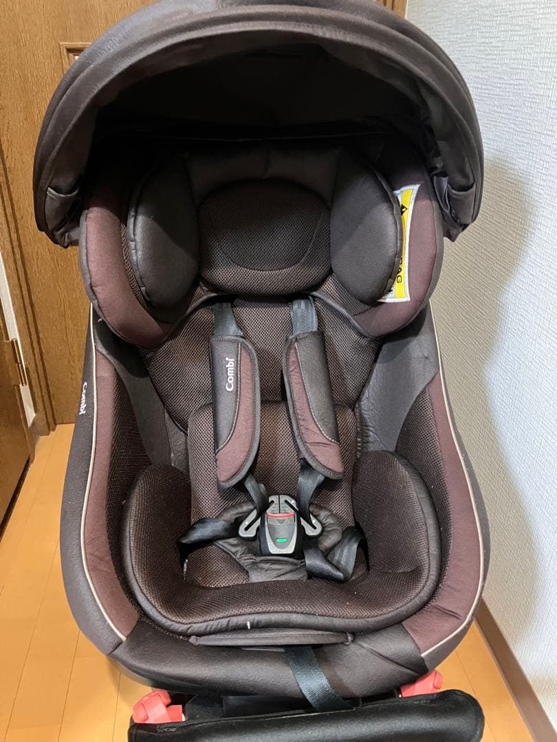 コンビ クルムーヴスマートエッグショック JG-600 チャイルドシート