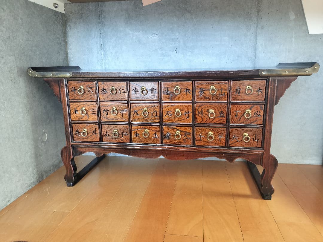 李朝家具 薬箪笥 百味箪笥 百目箪笥 18杯 W800×D300×H400mm