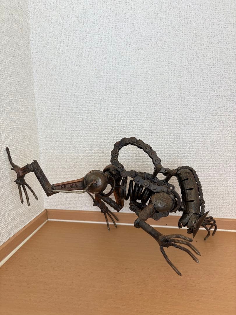 エイリアン　メタルアート　廃材アート　スクラップアート