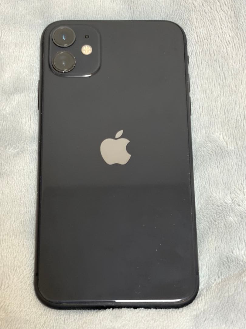 iPhone 11 128GB ブラック（画面割れあり）