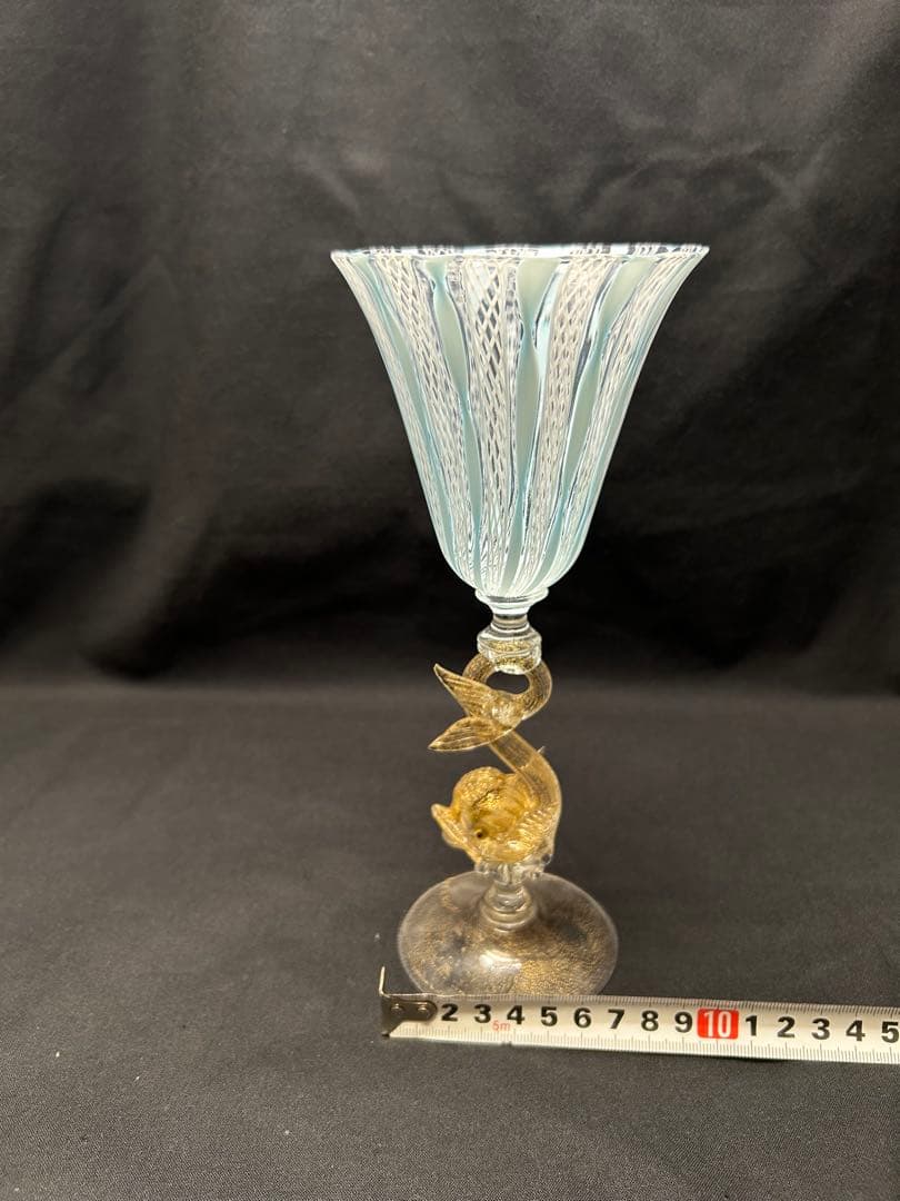 ベネチアングラス　ストライプ模様のガラスカップ 魚モチーフ