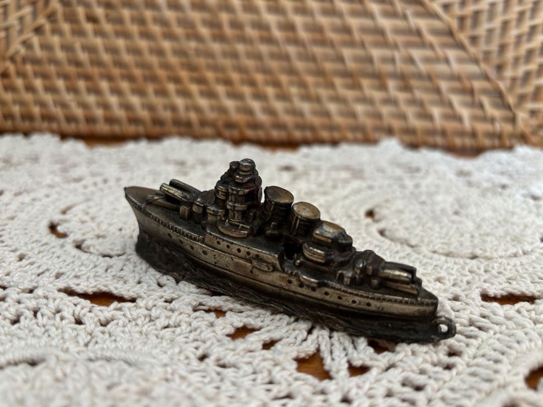 希少 戦前 グリコ おまけ 軍艦文鎮　特製懸賞品 レア (写真追加確認)