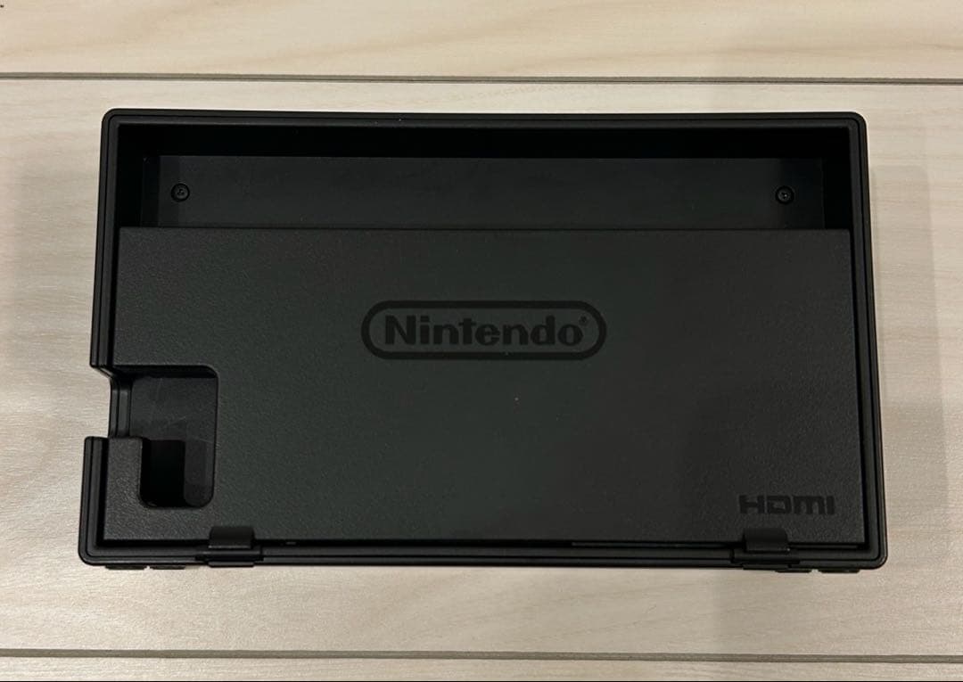 【美品】Nintendo Switch 本体 青/赤