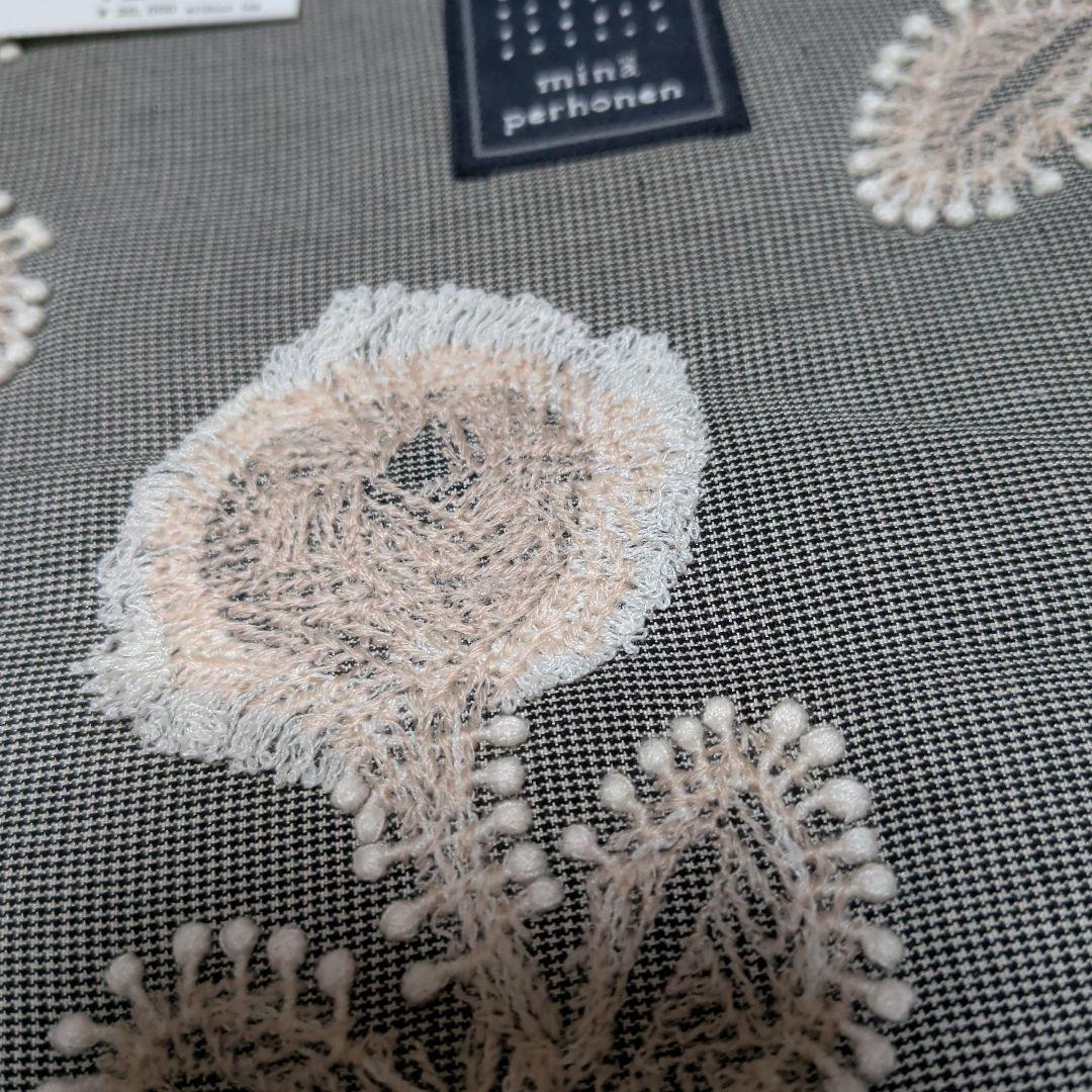 ミナペルホネン　エッグバッグ　新品未使用frost garden　定価➕️手数料