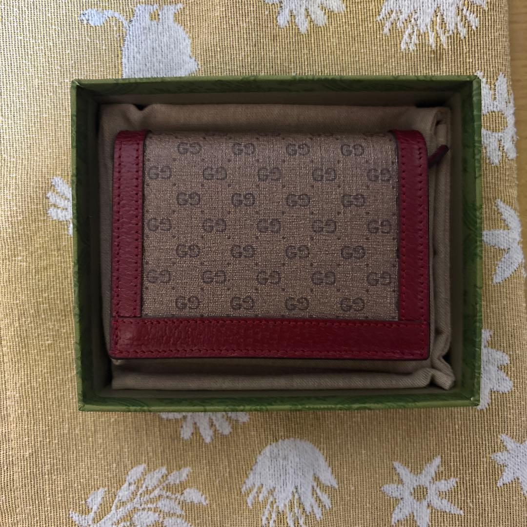 GUCCI ドラえもん二つ折り財布