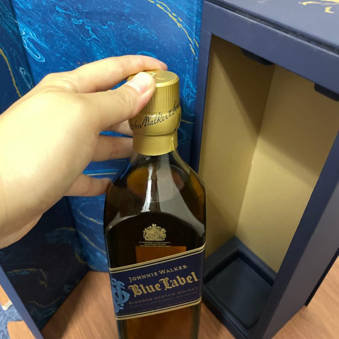 ジョニーウォーカー ブルーラベル ギフトボックス入り