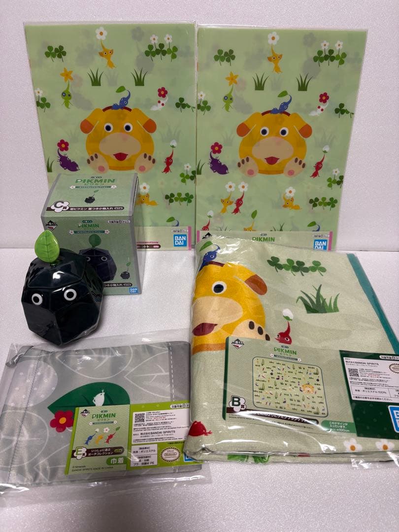 一番くじ　ピクミン　C賞　蓋つき小物入れ　ブランケット　ステーショナリー等