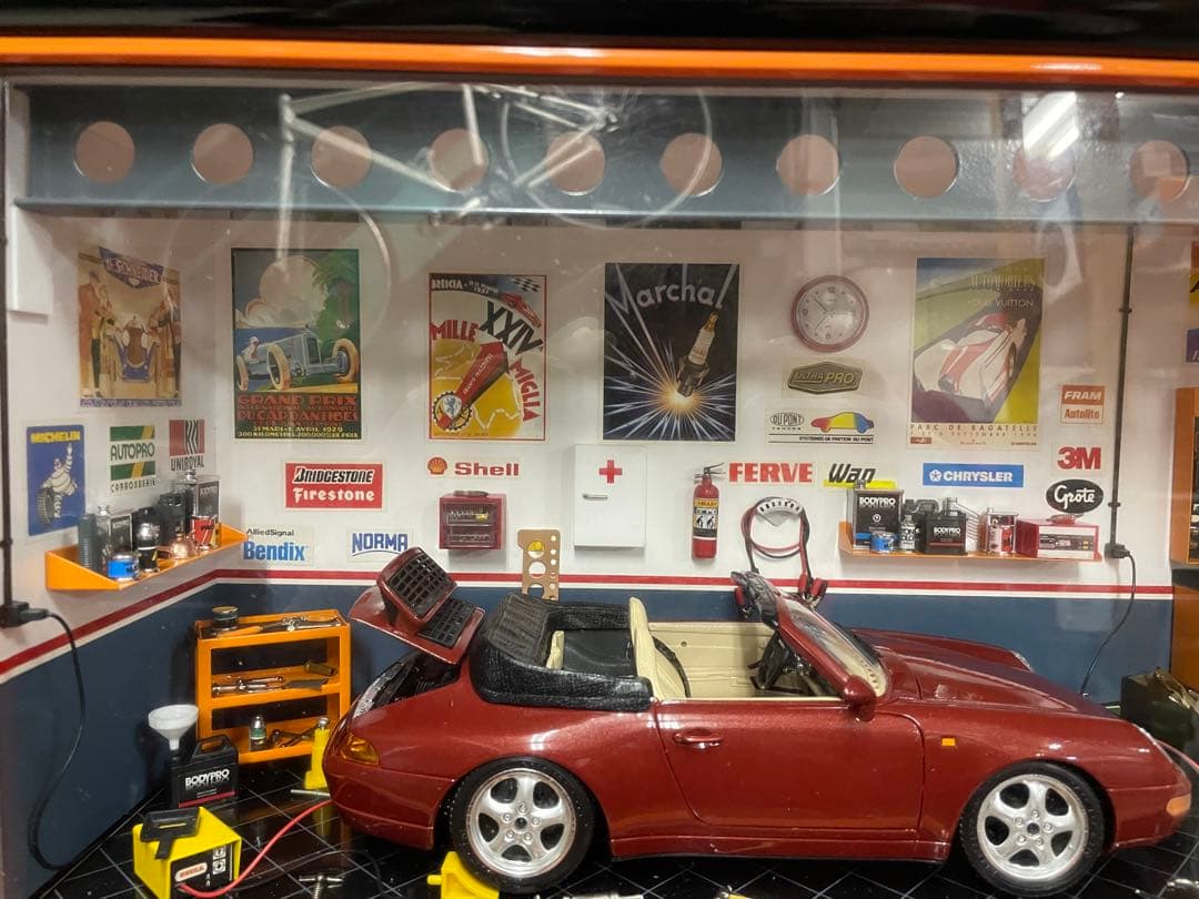 ポルシェ911 カレラ　ミニガレージ
