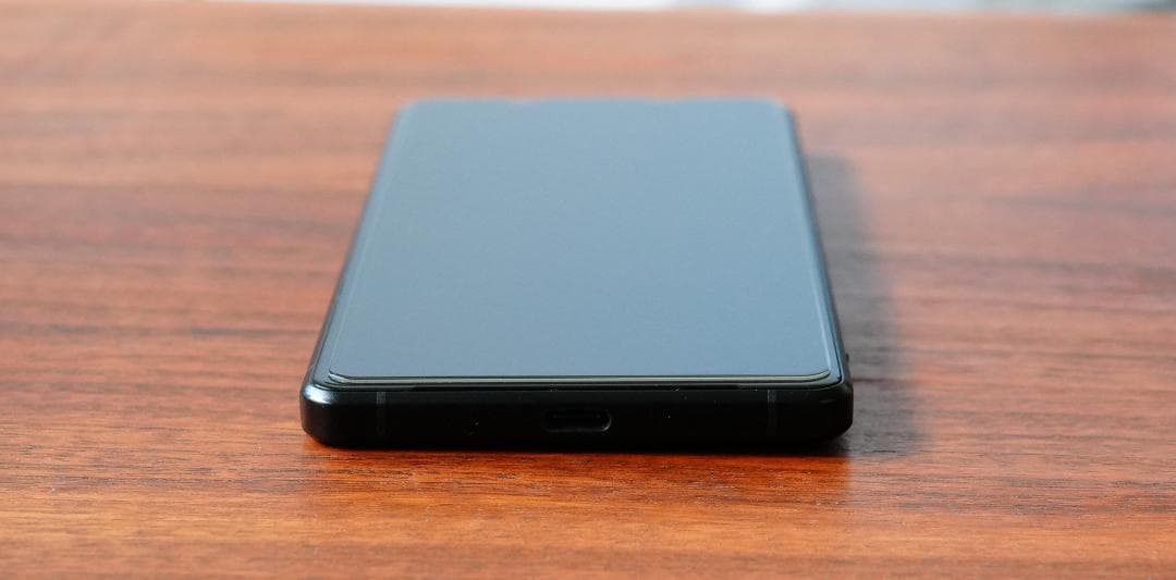 美品　SONY　Xperia1Ⅱ（国内SIMフリー）12G/256GB カバー付