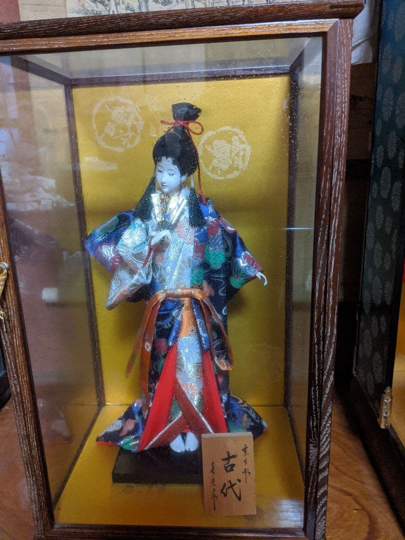 京人形、古代