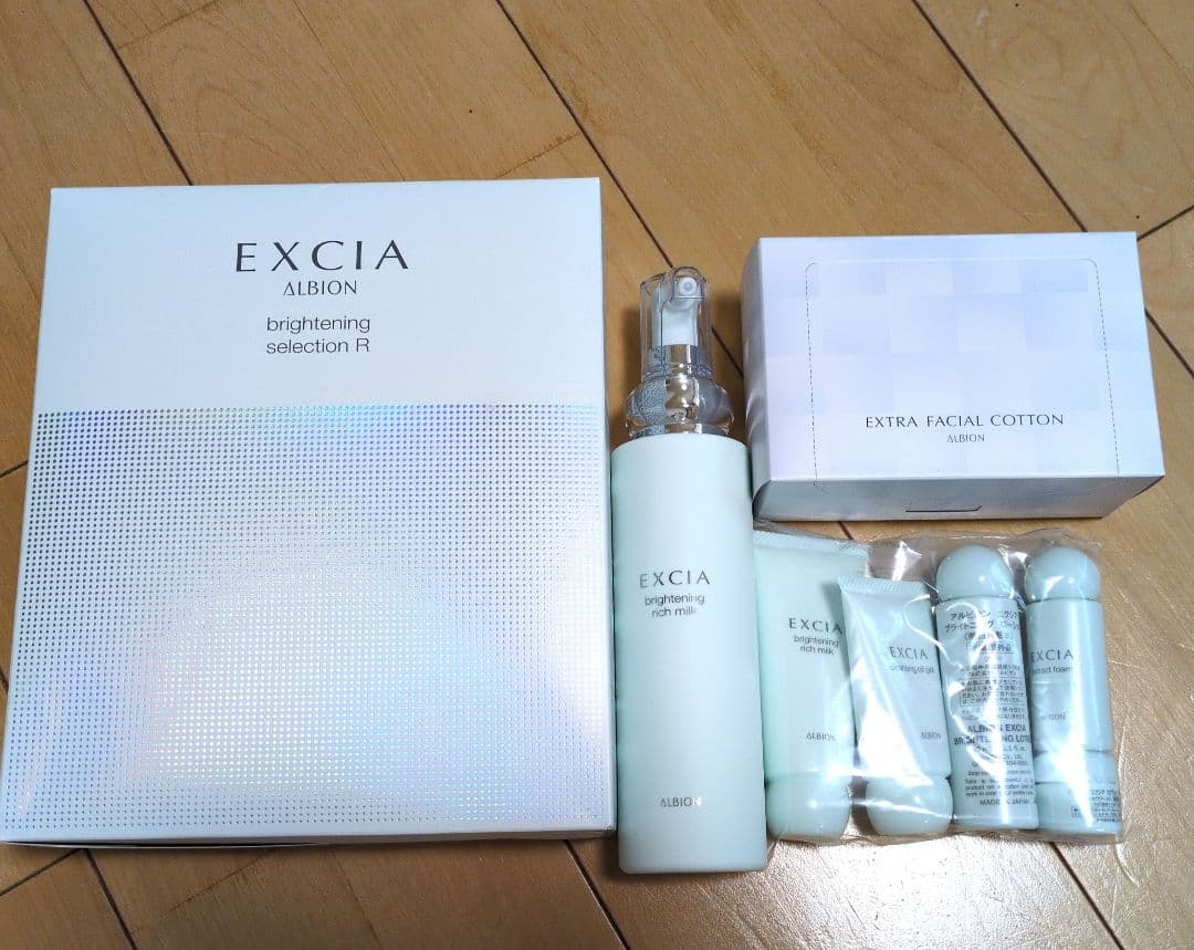 な*ね様 EXCIA エクシア アルビオン ブライトニングセレクションR