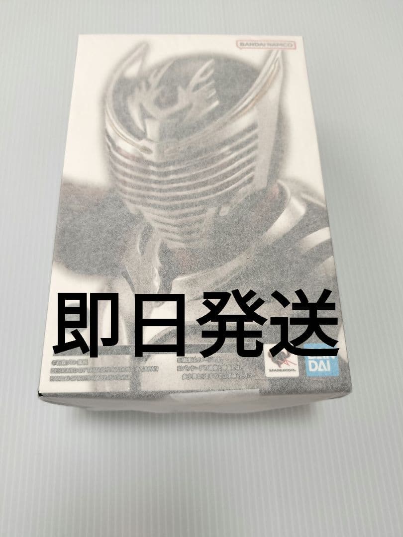 S.H.フィギュアーツ（真骨彫製法） 仮面ライダー 龍騎 新品