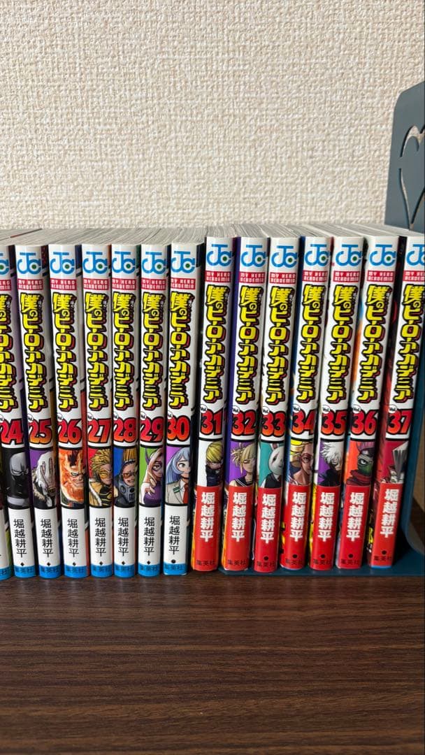 僕のヒーローアカデミア 1〜37巻、関連本15冊、特典ポストカード